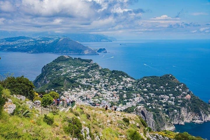 Capri & Anacapri: Guided Tour with Chairlift to Mount Solaro