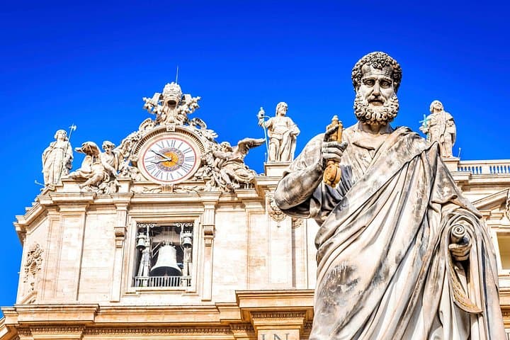 St. Peters Square & Basilica Vatican Walking Tour with Audioguide
