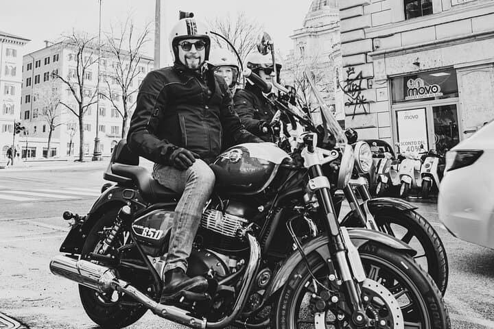 3 Hour Private Tour of Rome by Motorcycle