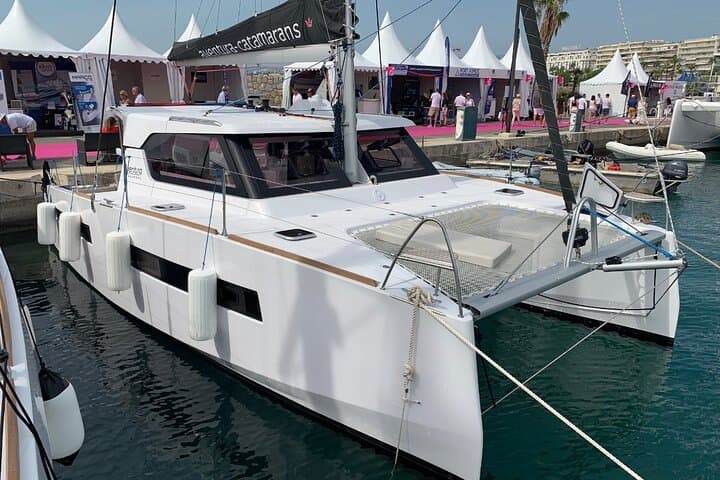 Private Catamaran Tour to Polignano and Monopoli