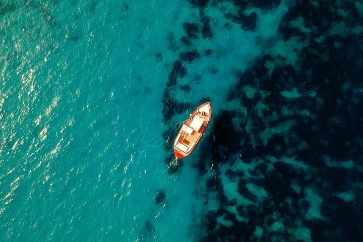 Syracuse Boat Tour with typical lunch and drinks - 4 hours