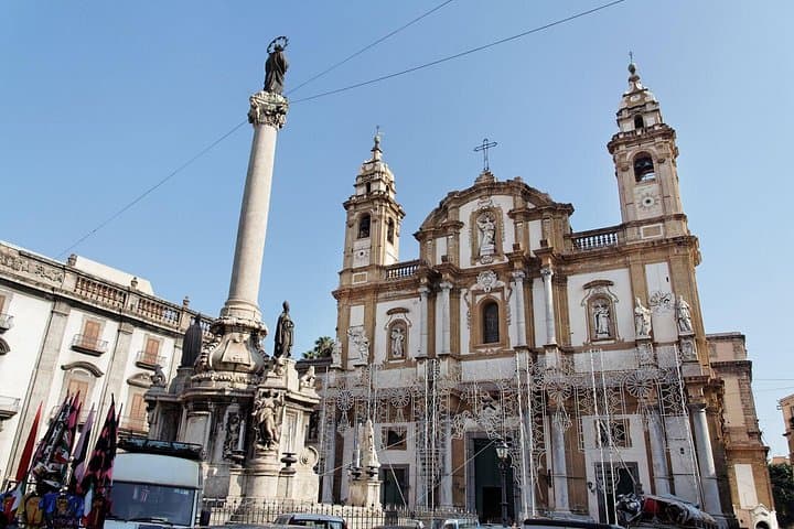 Palermo Walking Tour and Guided Visit to Palazzo dei Normanni