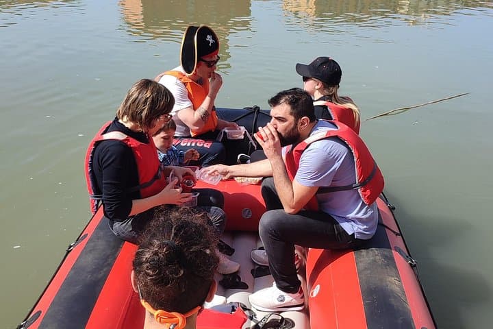 Pisa : rafting tour with Aperitif + free souvenir pictures
