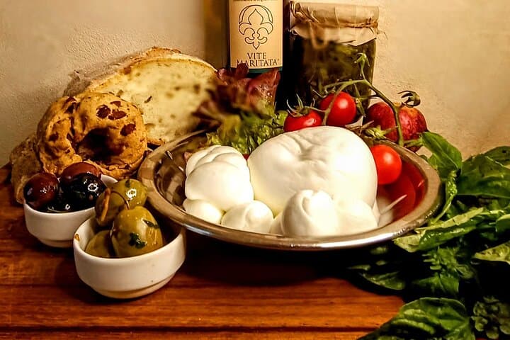 Rome Food Tasting with Wine Pairing | Italian Authentic Flavors