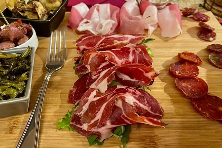 Rome Food Tasting with Wine Pairing | Italian Authentic Flavors