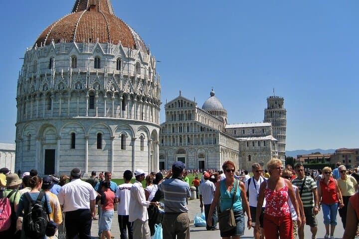 Pisa Tour with Tower Admission + Ebook