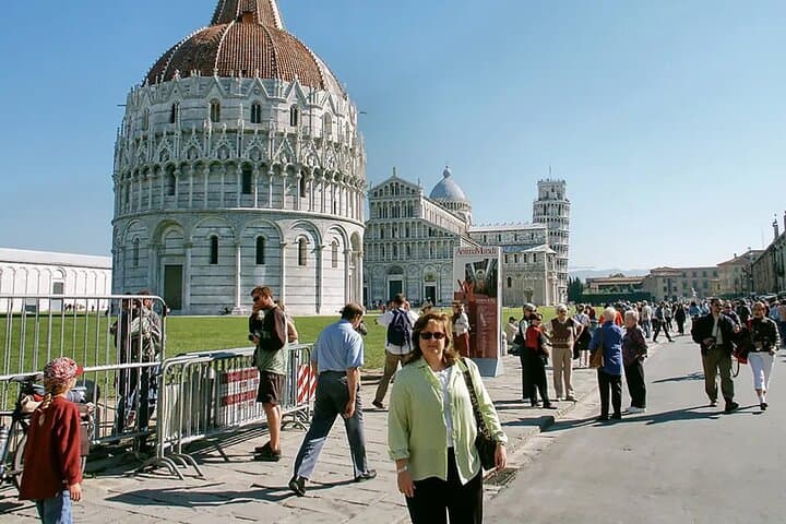 Pisa Tour with Tower Admission + Ebook