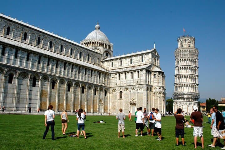 Pisa Tour with Tower Admission + Ebook