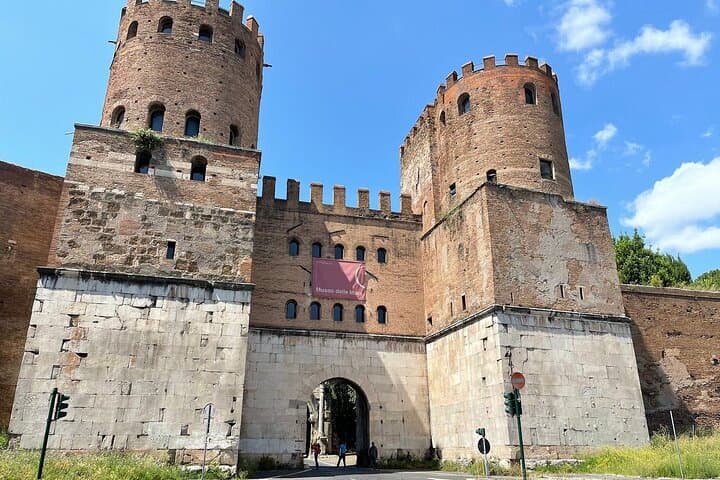 Rome Catacomb & Appian Way Small-Group Tour by Golf Cart