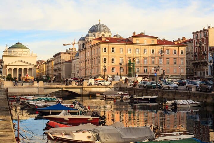 Trieste Scavenger Hunt & Highlights Self-Guided Walking Tour
