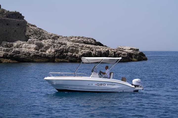 Full Day Private Tour from Sorrento to Capri by speedboat