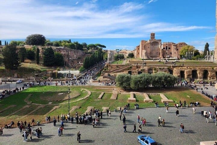 Colosseum, Roman Forum & Palatine Admission With Audio Guide App.