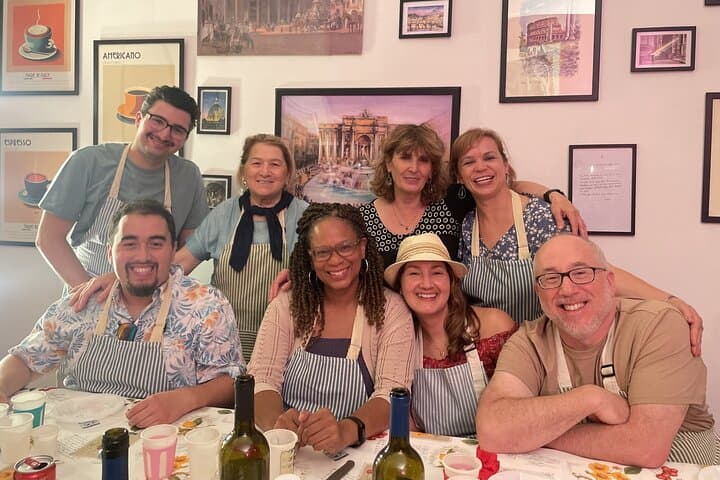 Cooking & eating with Locals in their home kitchen in Rome