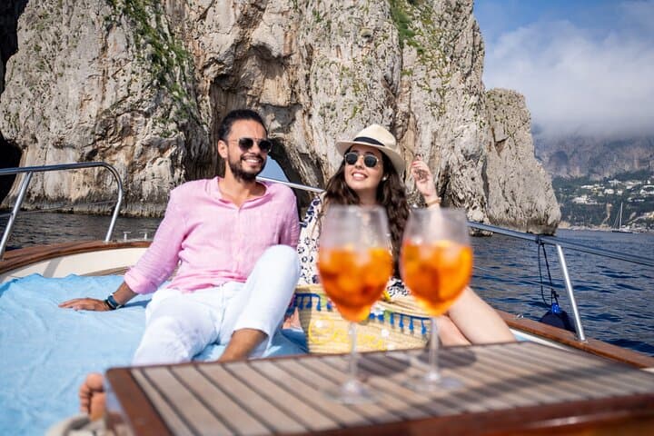 4 Hours Private Boat Tour of Capri