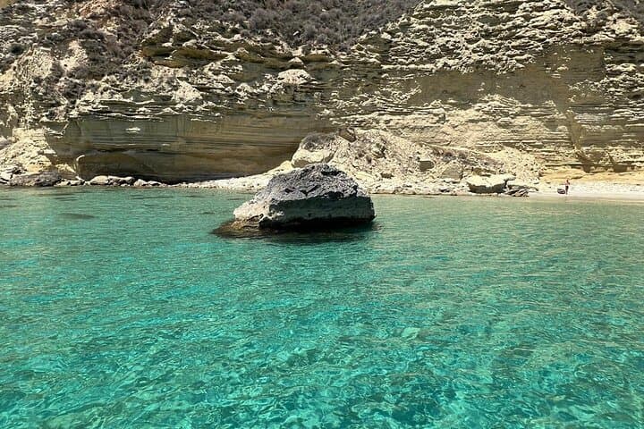 Boat tour the devil's saddle,snorkeling,prosecco and lots of sun