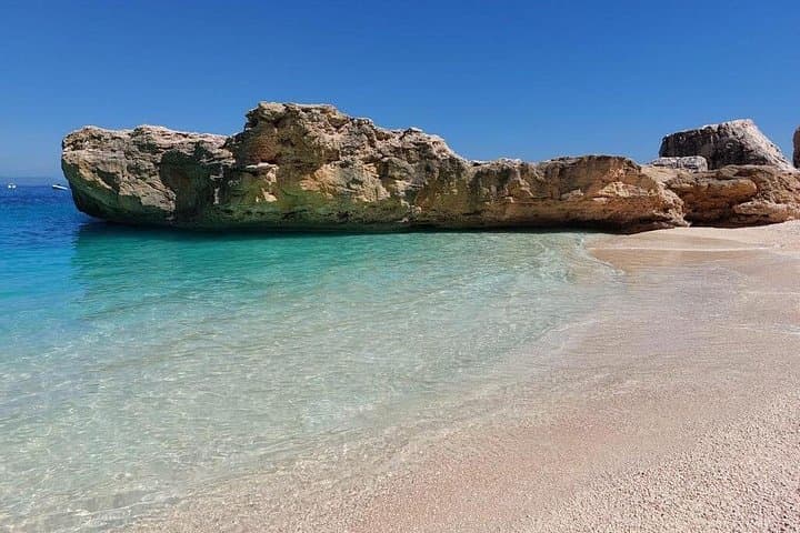 One Day Guided boat tour along the Baunei coast from Arbatax
