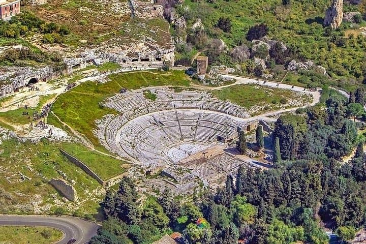 Siracusa Neapolis Guided Private Tour with Skip-the-line Tickets