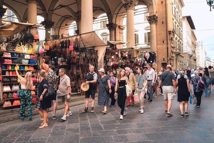 Florence by Foot : Discover the Heart of the Renaissance