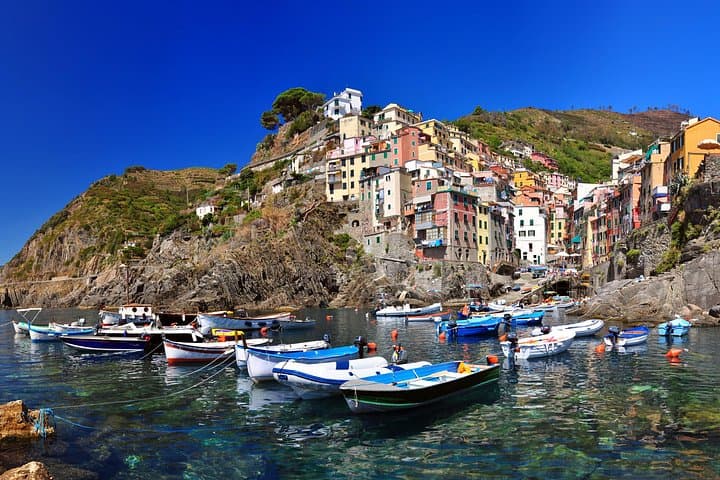 Cinque Terre Complete Tour from La Spezia