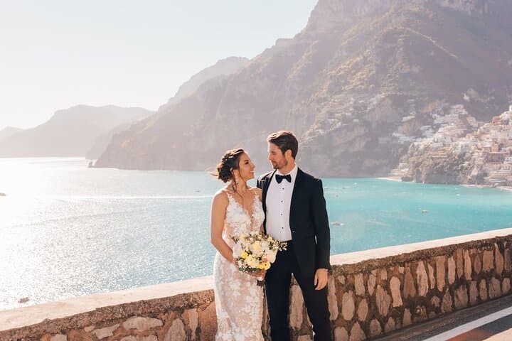 Private Vacation Photoshoot with Photographer in Sorrento