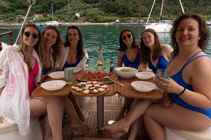La Spezia: Cinque Terre Private Tour 6 hours