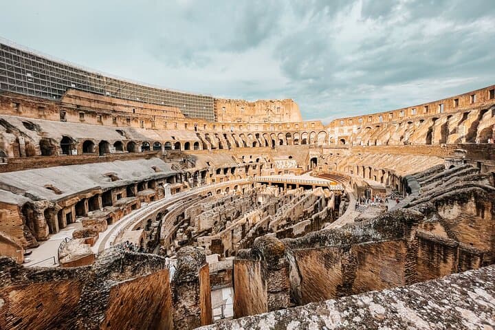 Colosseum second level