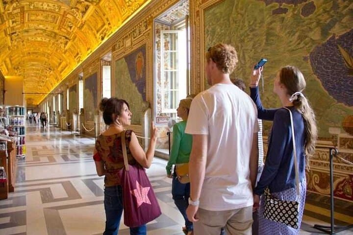 Rome: Vatican Museum & Sistine Chapel Guided Tour