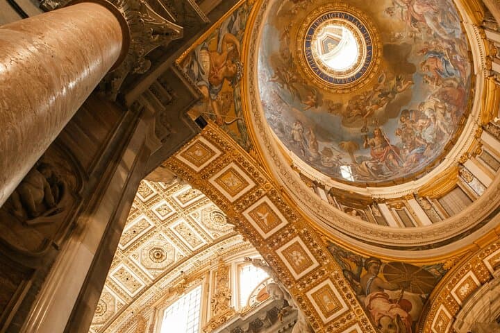 Rome St. Peter's Basilica Tour with exclusive Underground Access