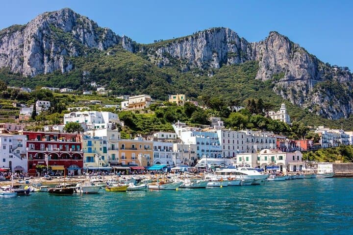 4-Day Amalfi Coast with Capri Boat Cruise, Pompeii & Herculaneum