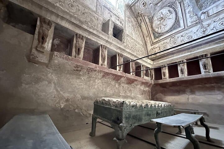Private Pompeii Walking tour of the Latest Discoveries