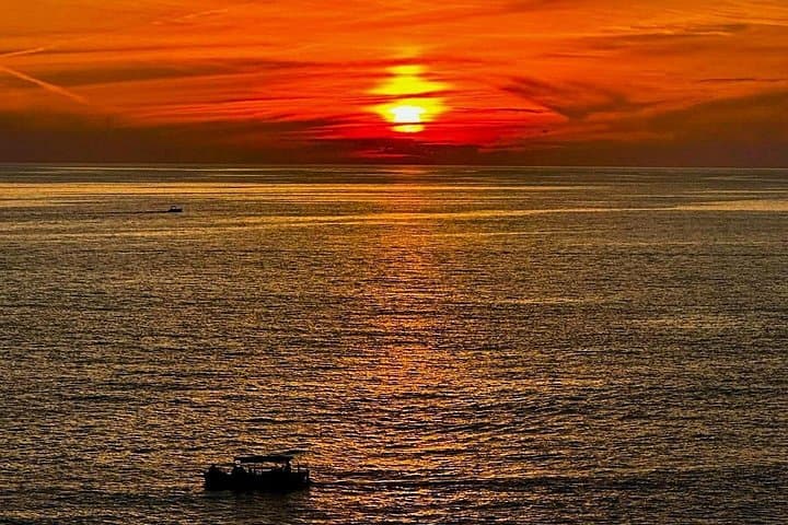 Cinque Terre Sunset Group Boat Tour