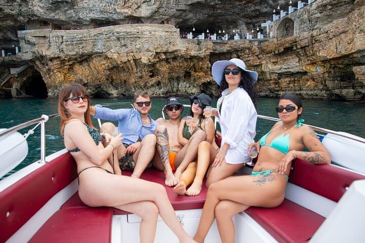 Exclusive 5-Hour Private Boat Tour in Monopoli
