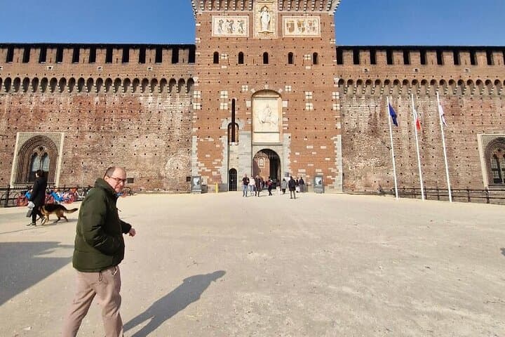 Milan Highlights and Hidden Gems Private Walking Tour