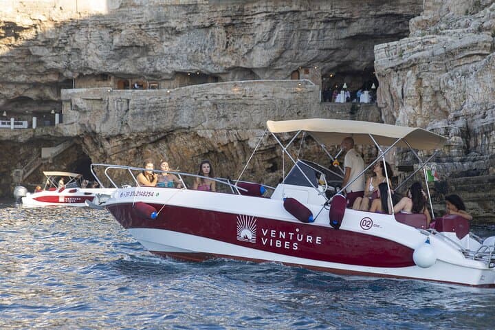 Polignano a Mare: Exclusive Boat Party Experience