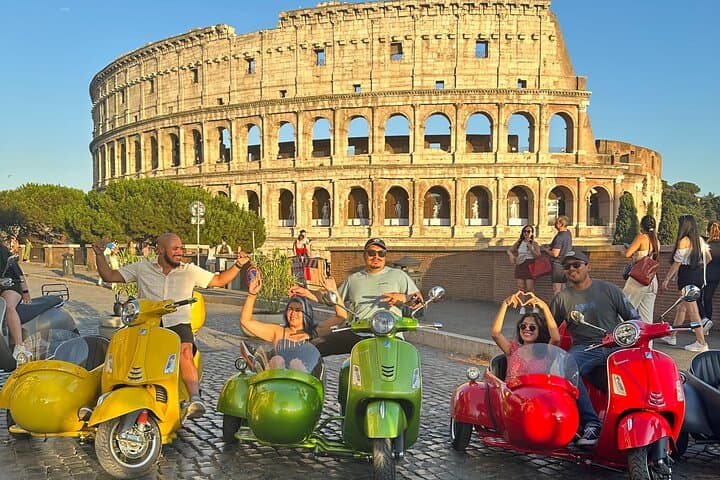 Vespa Sidecar Tour In Rome with Pickup, Drop-off, Gelato included