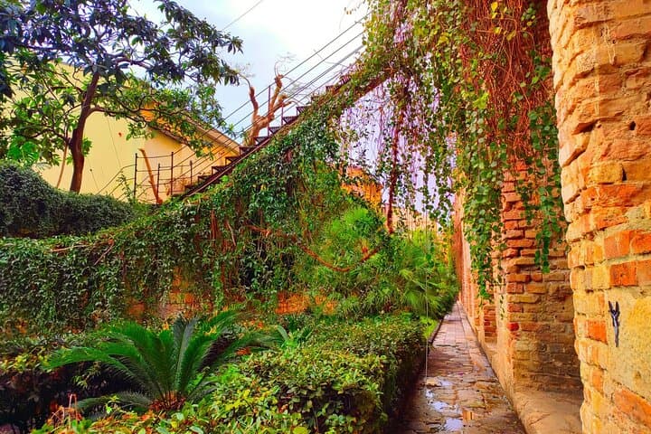 Private Quest Experience in Taormina Seeking The Vial Of Life