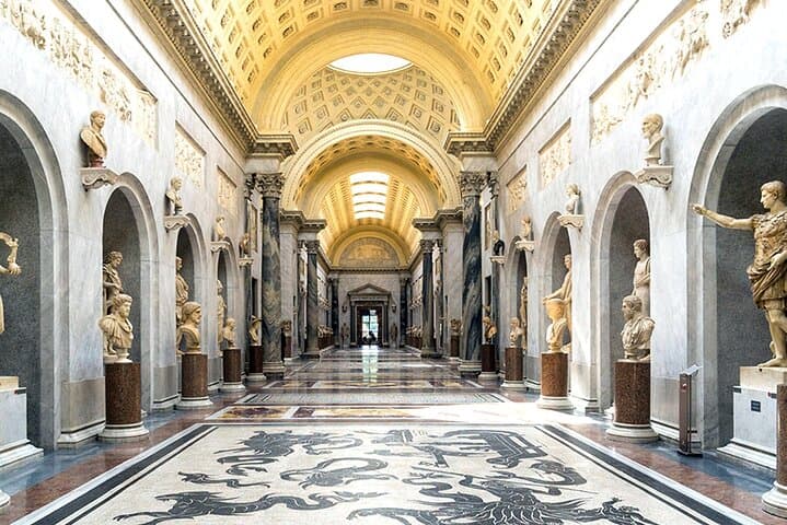 Rome: Vatican Museums & Sistine Chapel Fast Entry -Optional Guide