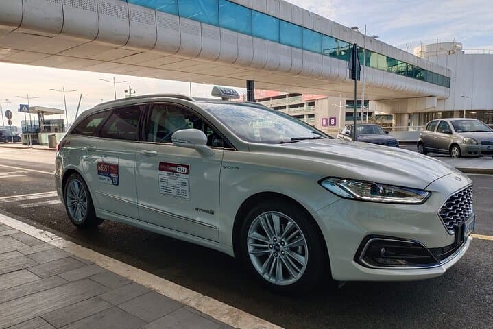 Private ride from Rome to Florence - hotel pickup and drop-off