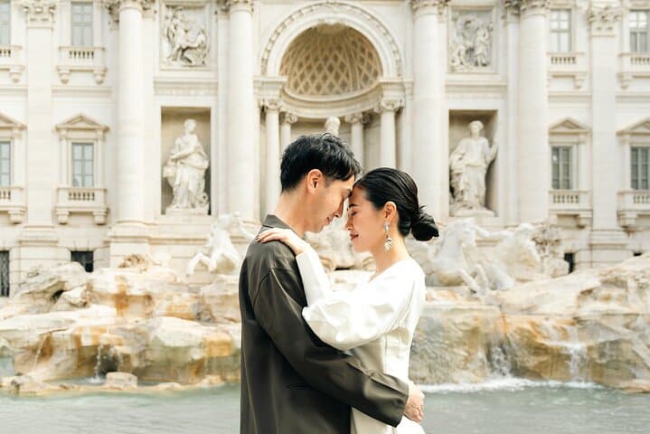 Rome: Early Morning Trevi Fountain Photoshoot & Iconic Landmarks