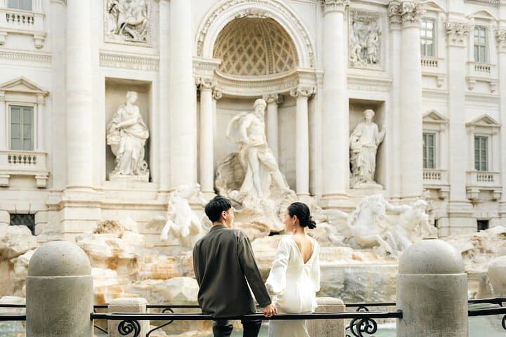 Rome: Early Morning Trevi Fountain Photoshoot & Iconic Landmarks