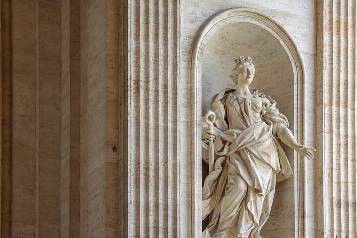 Rome: St. Peter’s Basilica, La Pietà & Papal Tombs Guided Tour