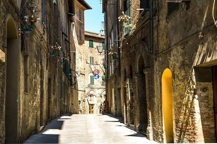 Discover Siena - Cathedral, Piazza del Campo & Medieval Treasures