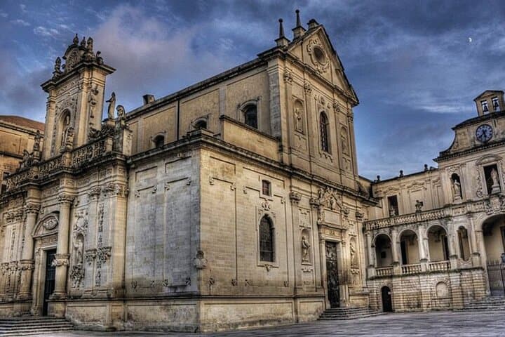 Lecce Walking Tour with Audio and Written Guide by a Local