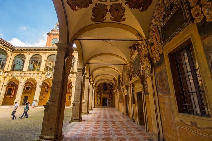Archiginnasio Small Group Guided Tour in Bologna