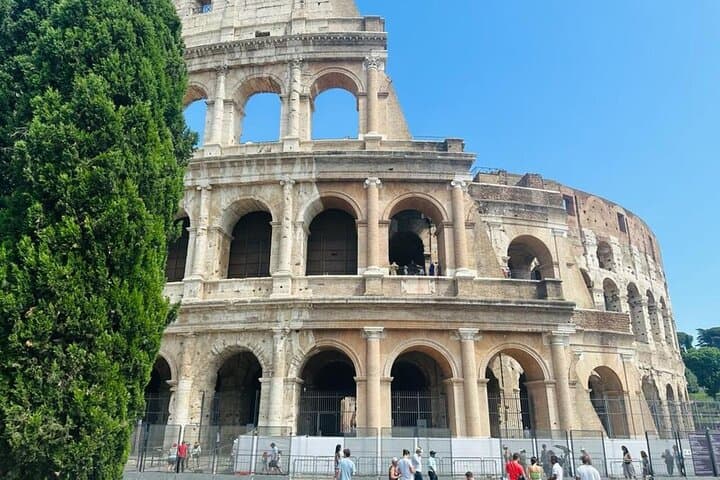 Exclusive Colosseum Arena and Underground Pvt Tour Options