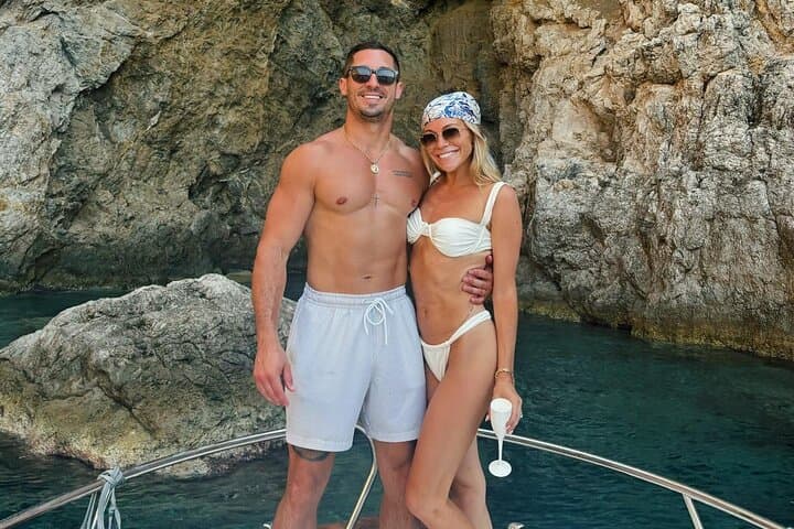 Private Scenic & Relaxing Boat Tour to Capri from Sorrento