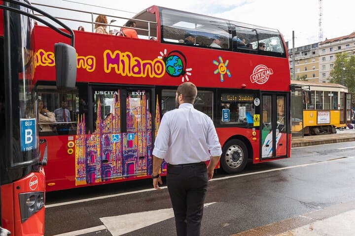 Milan Hop-On Hop-Off Bus Tour with Four Routes