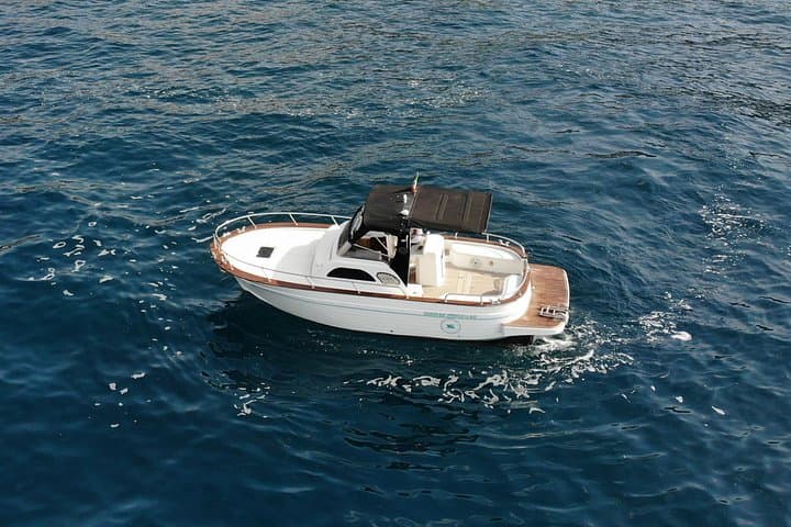 Private Boat Tour from Sorrento to Positano and Amalfi