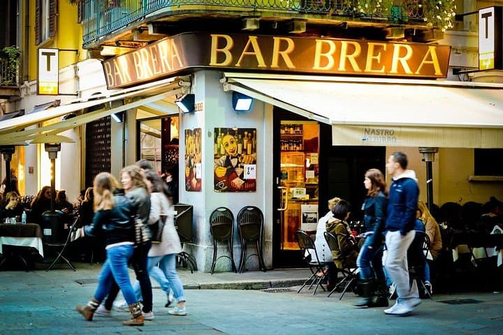 Milan Must‑Sees Private Walking Tour with Gelato for Newcomers.