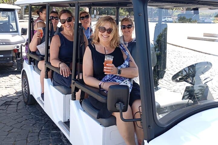 Private 3H Panoramic Golf Cart Tour of Rome with Pick-Up Included